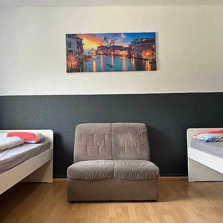 Modernes Apartment 5 , 6 Und 7 In Bochum Exterior photo