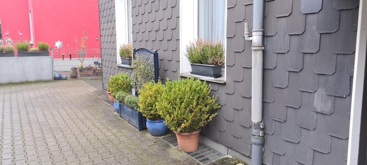 Modernes 5 , 6 Und 7 In Apartment Bochum