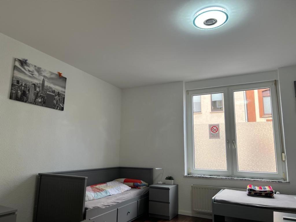 Apartment Modernes 5 , 6 Und 7 In *